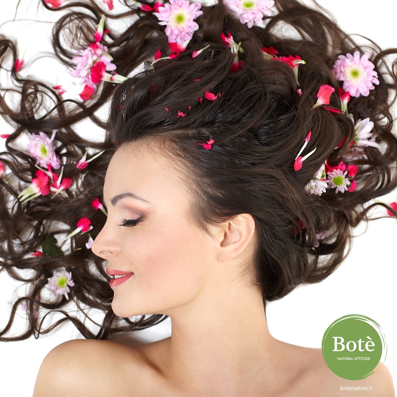 I Benefici dei Prodotti Naturali per la Cura dei Capelli: Come Scegliere Quello Giusto per Te
